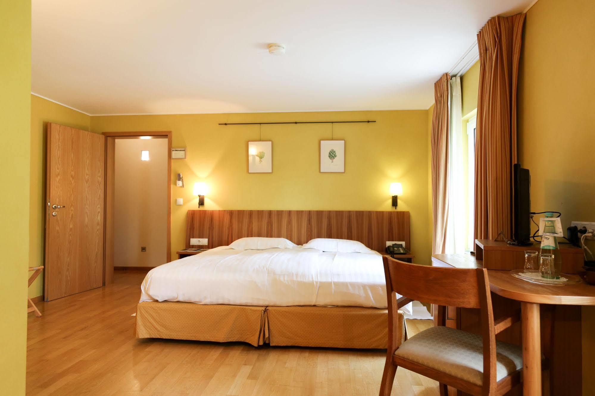 Manoir Kasselslay Hotel Clervaux Ngoại thất bức ảnh
